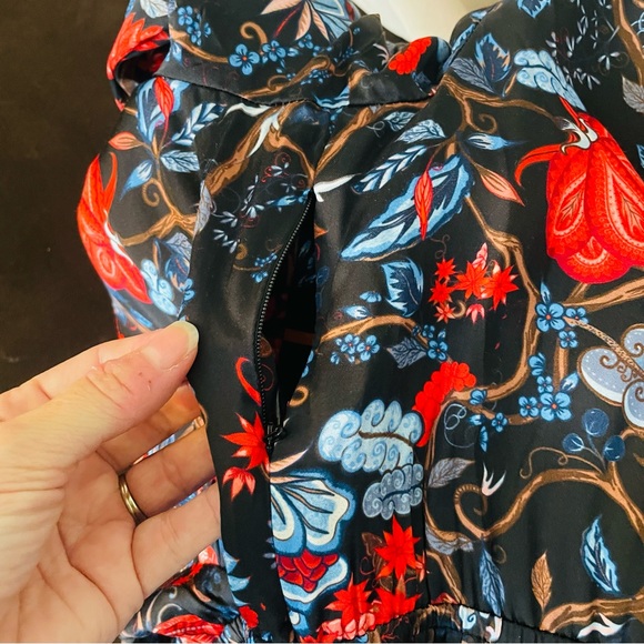NWT Chloe Kristyn Fallon Black/Red/Blue Floral Dress Size Small - Picture 13 of 16